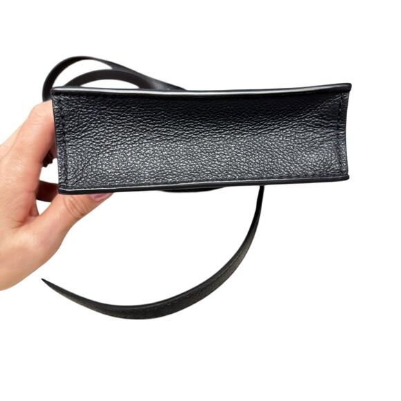 Louis Vuitton Black 2020 Monogram Petit Sac Plat Satchel Purse - Picture 6 of 13